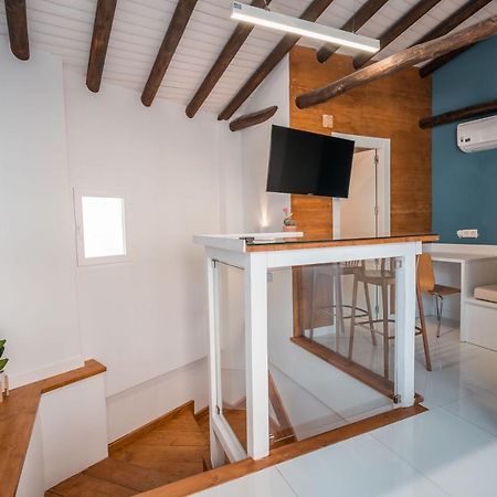 Qh Eme Suites Гранада Экстерьер фото