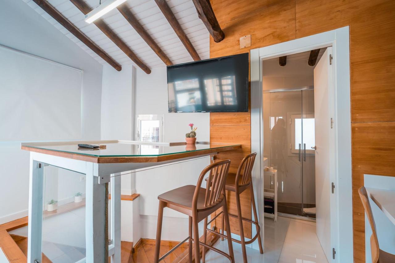 Qh Eme Suites Гранада Экстерьер фото