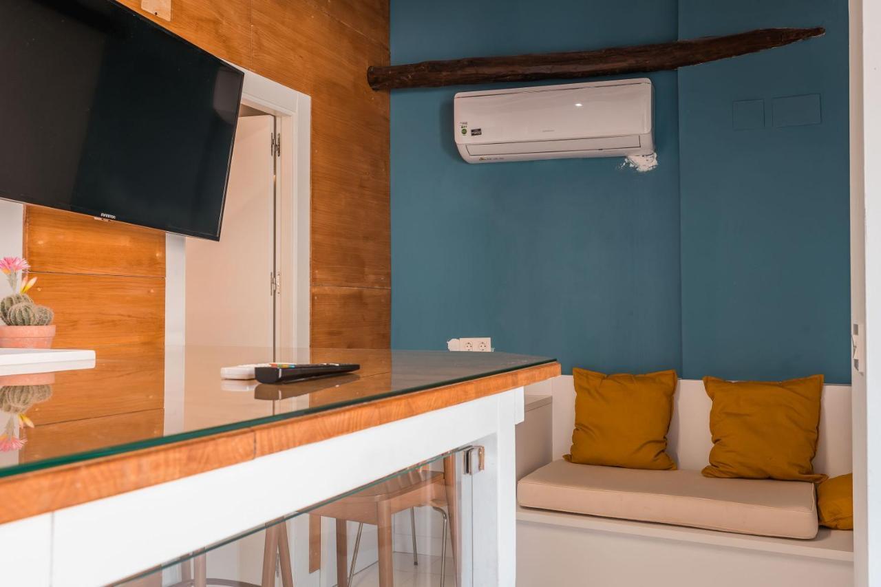 Qh Eme Suites Гранада Экстерьер фото