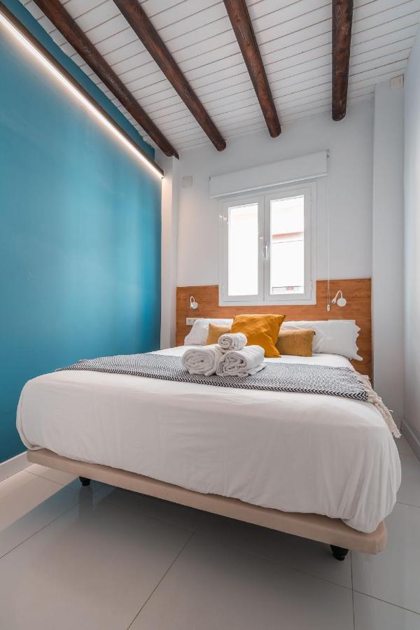 Qh Eme Suites Гранада Экстерьер фото