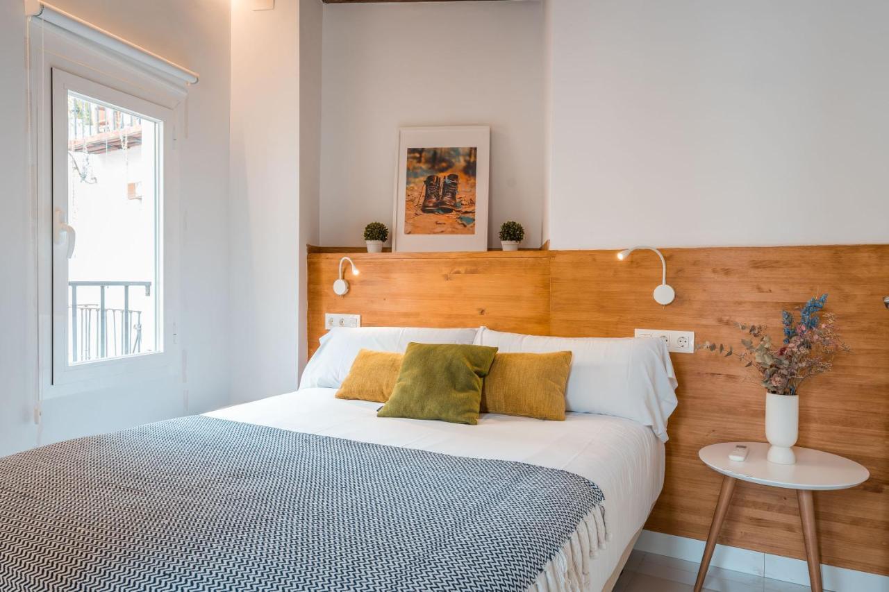 Qh Eme Suites Гранада Экстерьер фото